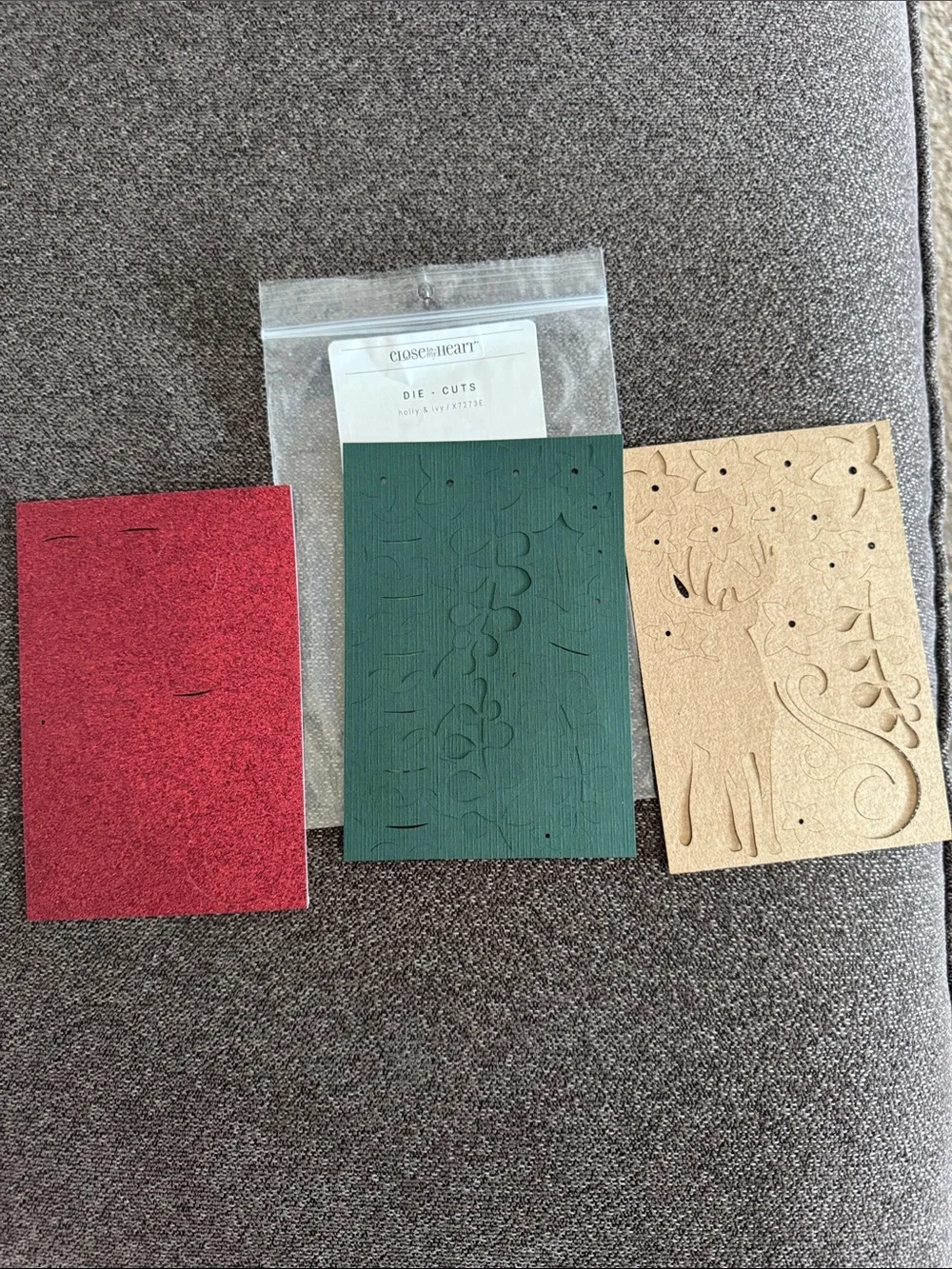 Close To My Heart Holiday Die-Cut Wall Decor Pack - Red, Green, Gold